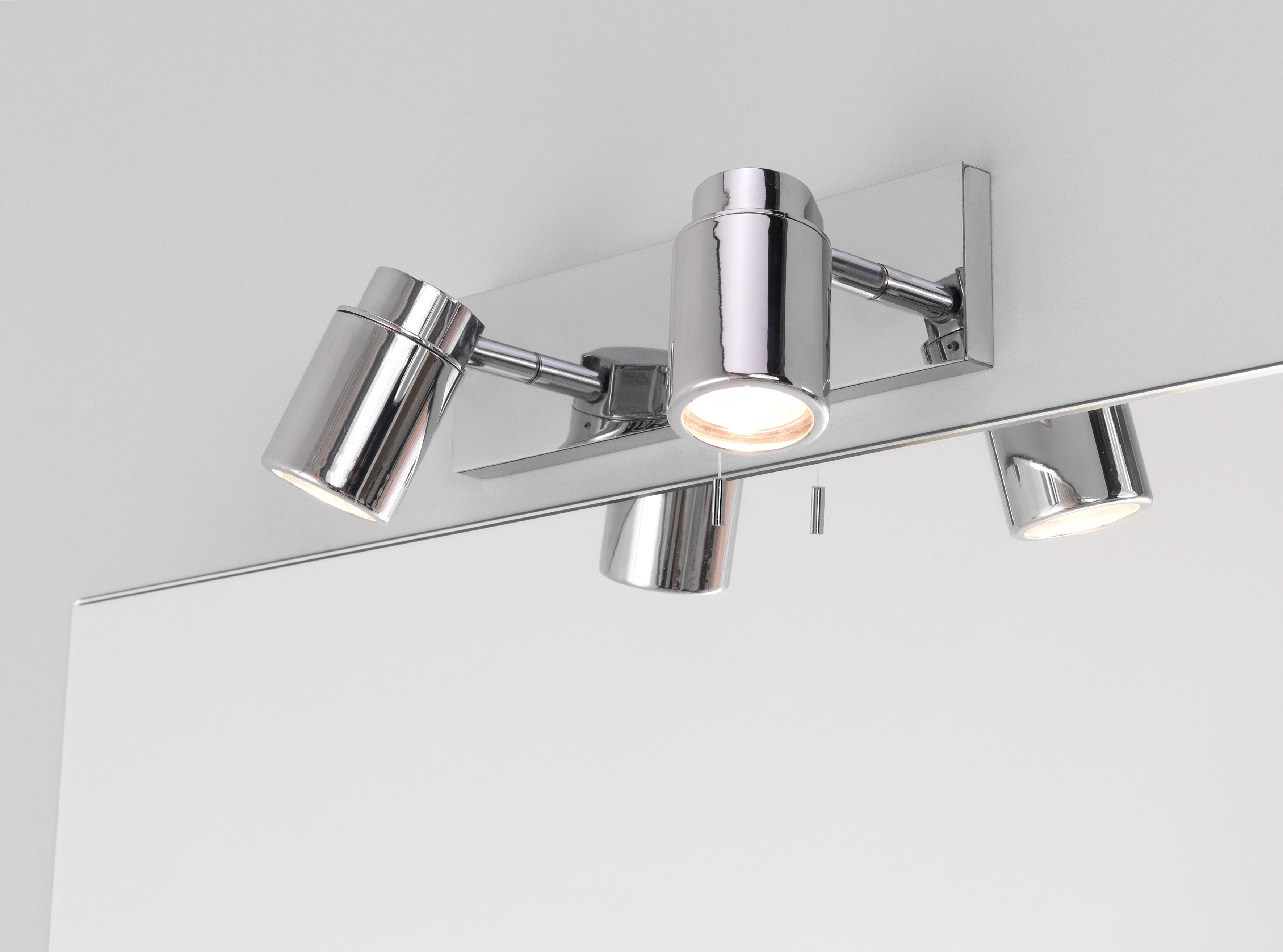 Spots como double astro lighting